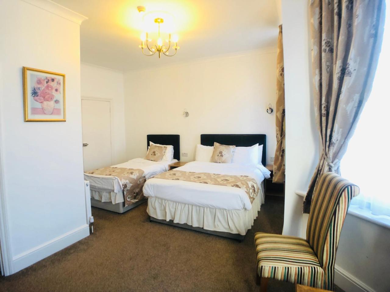 Ilfracombe House Hotel - near Cliffs Pavilion Southend-on-Sea Esterno foto