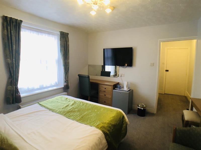 Ilfracombe House Hotel - near Cliffs Pavilion Southend-on-Sea Esterno foto