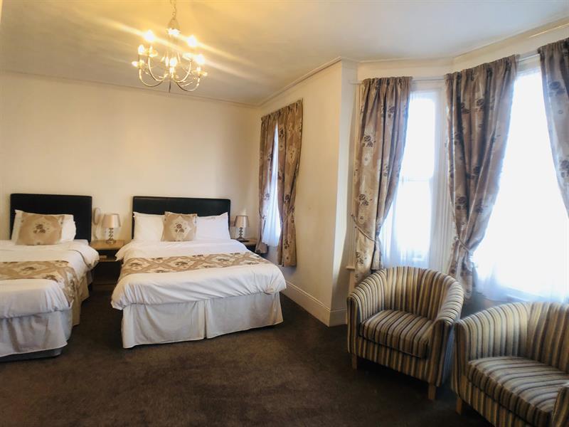 Ilfracombe House Hotel - near Cliffs Pavilion Southend-on-Sea Esterno foto